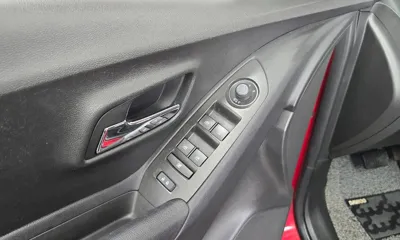ChevroletGMDaewoo Trax 2016, 99873 км, за 2341.92 USD - фото 17