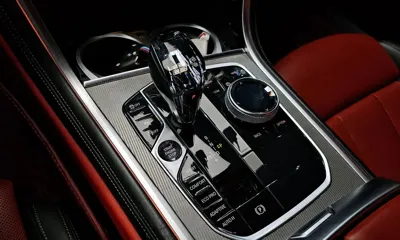BMW 8-Series 2020, 84013 км, за 40568.21 USD - фото 9