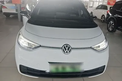 Volkswagen ID.3 2023, 48600 км, за 14335 USD