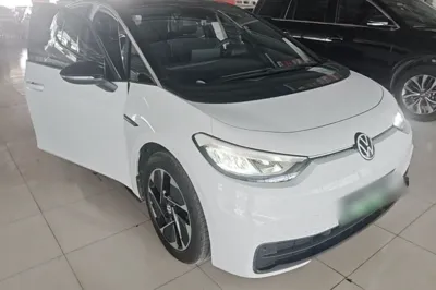 Volkswagen ID.3 2023, 48600 км, за 14335 USD