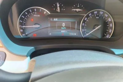 Buick GL8 2017, 96000 км, за 13902 USD - фото 12