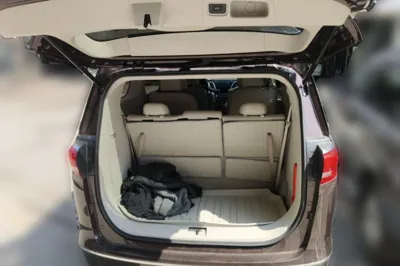Buick GL8 2017, 96000 км, за 13902 USD - фото 19