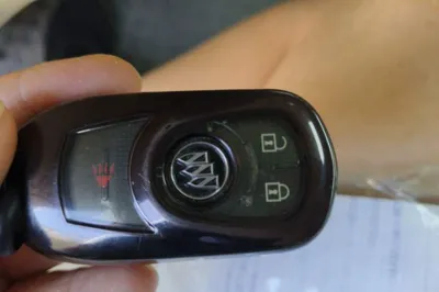 Buick GL8 2017, 96000 км, за 13902 USD - фото 20