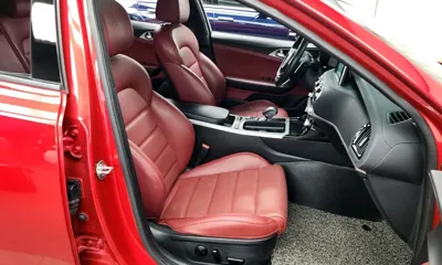 Kia Stinger 2018, 62560 км, за 13148.33 USD - фото 11