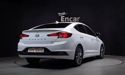 Hyundai Avante 2020, 38025 км, за 9441.94 USD