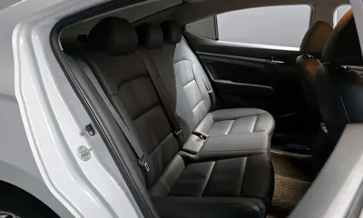 Hyundai Avante 2020, 38025 км, за 9441.94 USD - фото 11