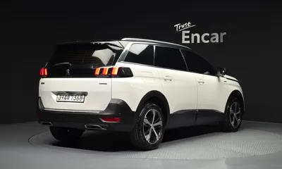 Peugeot 5008 2020, 78427 км, за 11400.66 USD