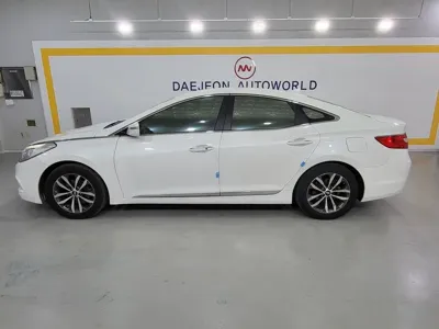 Hyundai Grandeur 2011, 142348 км, за 3452.77 USD