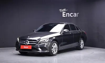 Mercedes-Benz C-Class · 2020 год