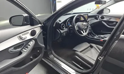 Mercedes-Benz C-Class 2020, 107794 км, за 12425.2 USD - фото 10