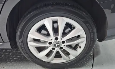 Mercedes-Benz C-Class 2020, 107794 км, за 12425.2 USD - фото 21