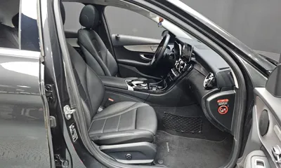 Mercedes-Benz C-Class 2020, 107794 км, за 12425.2 USD - фото 26
