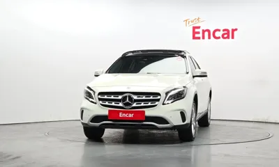 Mercedes-Benz GLA-Class 2018, 97310 км, за 8725.55 USD