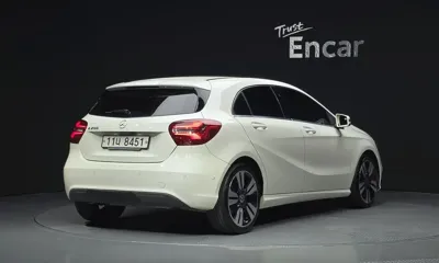Mercedes-Benz A-Class 2018, 36042 км, за 9383.3 USD
