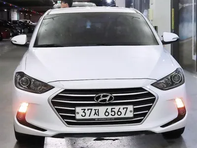 Hyundai Avante 2017, 52208 км, за 7090.82 USD