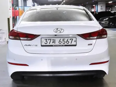 Hyundai Avante 2017, 52208 км, за 7090.82 USD