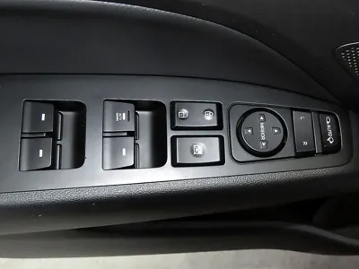 Hyundai Avante 2017, 52208 км, за 7090.82 USD - фото 13