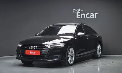 Audi S8