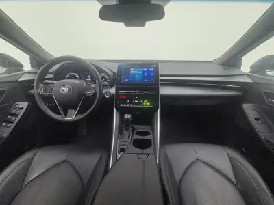 Toyota Avalon 2023, 67200 км, за 18657.67 USD