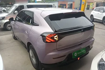 Arcfox T1 2025, 5300 км, за 11830 USD