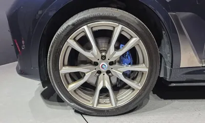 BMW X7 2022, 73358 км, за 49730.2 USD