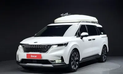 Kia Canival · 2021 год