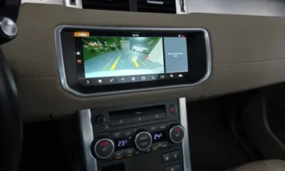 Land Rover Range Rover Evoque 2018, 124212 км, за 8060.12 USD - фото 16