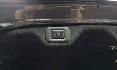 Lexus ES 2024, 24939 км, за 33153.47 USD - фото 20