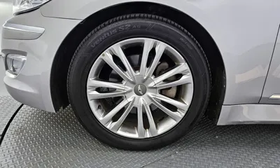 Hyundai Genesis 2012, 150158 км, за 4400.94 USD