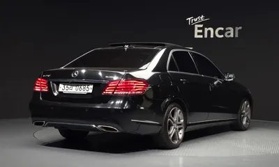 Mercedes-Benz E-Class 2016, 366327 км, за 4877.25 USD