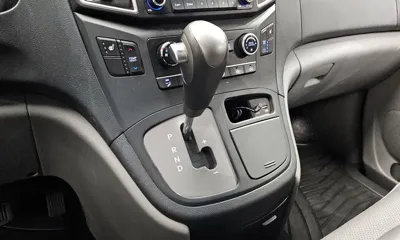 Hyundai Starex 2019, 115397 км, за 8580.9 USD - фото 9