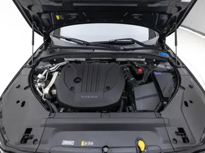 Volvo S90 2024, 16096 км, за 31125.8 USD