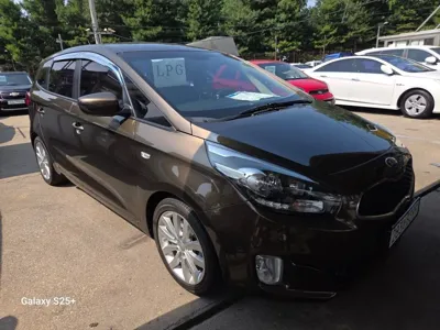 Kia Carens 2014, 239000 км, за 3773.1 USD