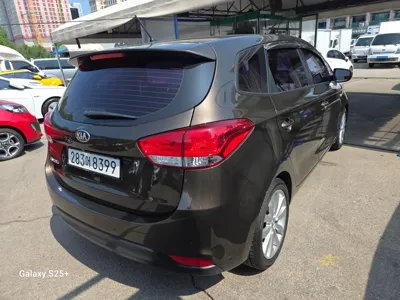 Kia Carens 2014, 239000 км, за 3773.1 USD