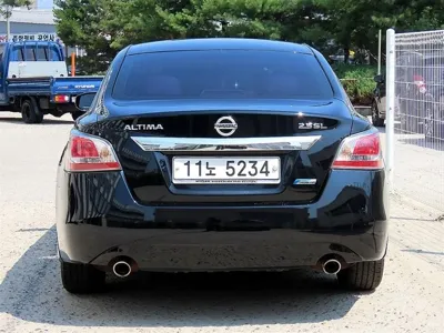 Nissan Altima 2015, 75794 км, за 3872.92 USD