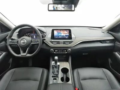 Nissan Teana 2021, 90900 км, за 10192.03 USD