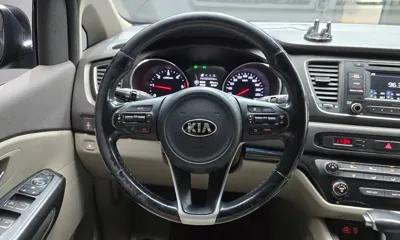 Kia Canival 2018, 182783 км, за 4757.18 USD - фото 13