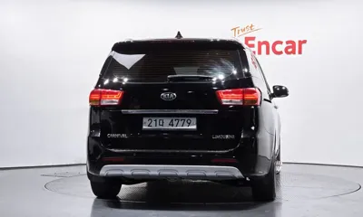 Kia Canival 2018, 185484 км, за 7598.28 USD