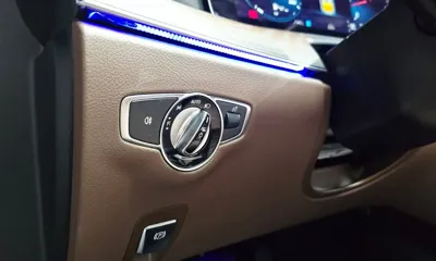 Mercedes-Benz E-Class 2023, 29743 км, за 28991.16 USD - фото 20