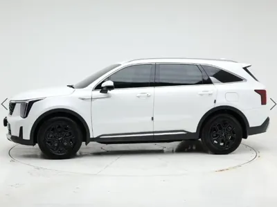 Kia Sorento 2025, 25668 км, за 24944.2 USD