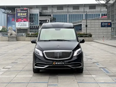 Mercedes-Benz Vito 2023, 30000 км, за 41021.44 USD