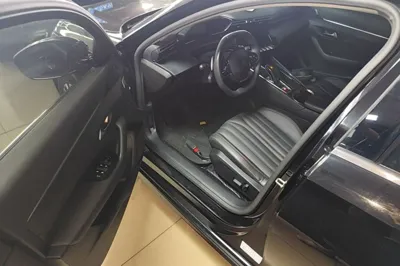 Peugeot 508 2022, 29200 км, за 16113 USD - фото 23