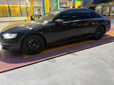 Audi A8 2018, 80000 км, за 30738.4 USD - фото 6