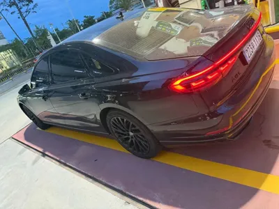 Audi A8 2018, 80000 км, за 30738.4 USD - фото 8