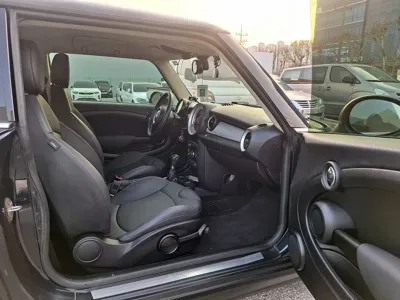 MINI Cooper 2013, 126000 км, за 2129.04 USD - фото 10