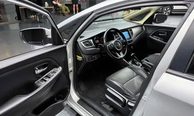 Kia Carens 2015, 180820 км, за 4234.53 USD - фото 10