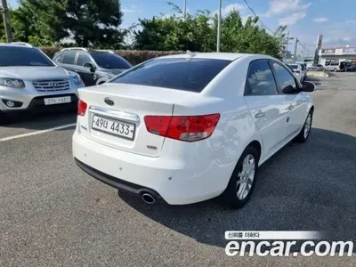 Kia Porte 2012, 145559 км, за 2599.35 USD