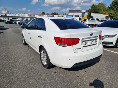 Kia Porte 2012, 145559 км, за 2599.35 USD - фото 6