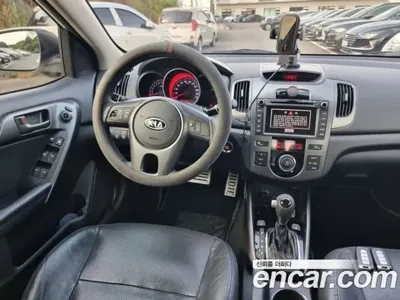 Kia Porte 2012, 145559 км, за 2599.35 USD - фото 19