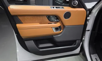 Land Rover Range Rover 2019, 130634 км, за 42870.19 USD - фото 24